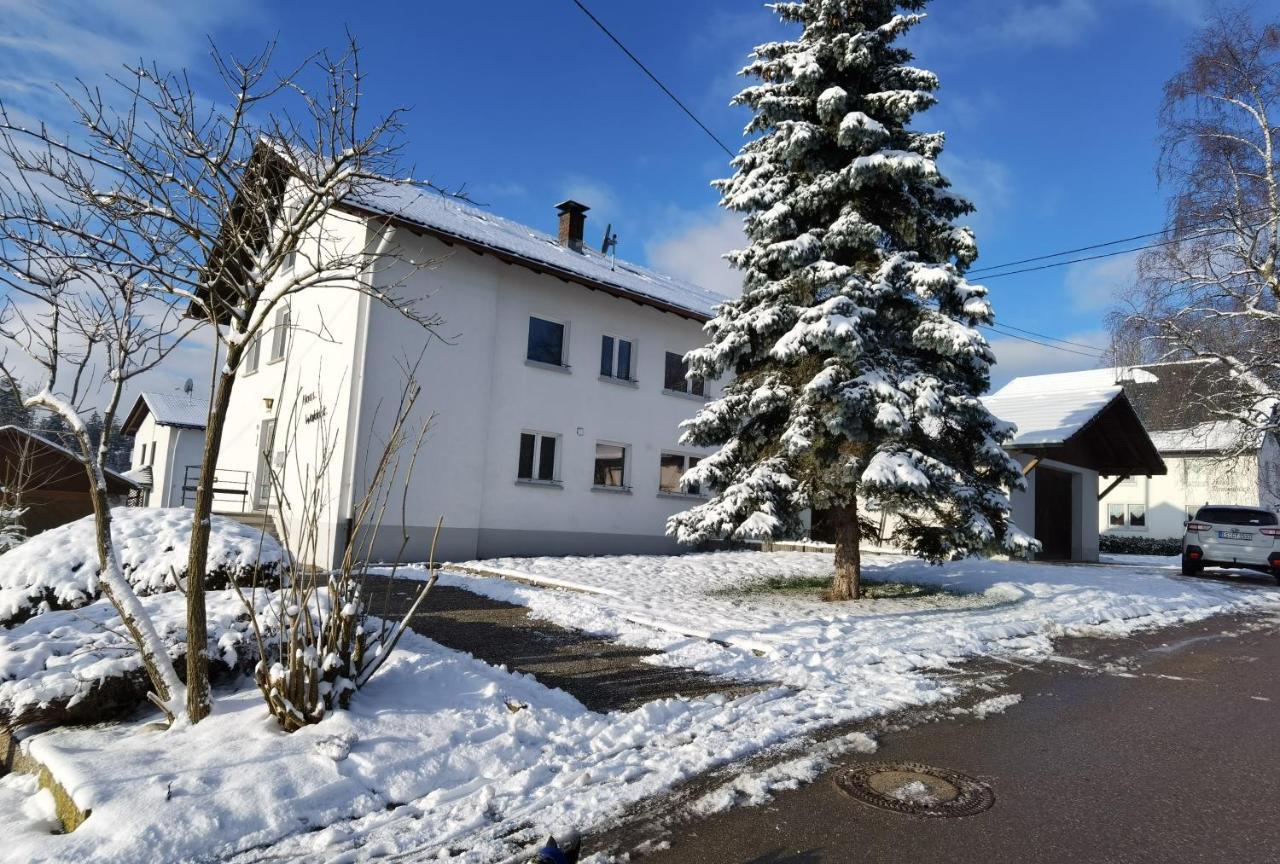 ユーリンゲン・ビルケンドルフHaus Waldeckアパートメント エクステリア 写真