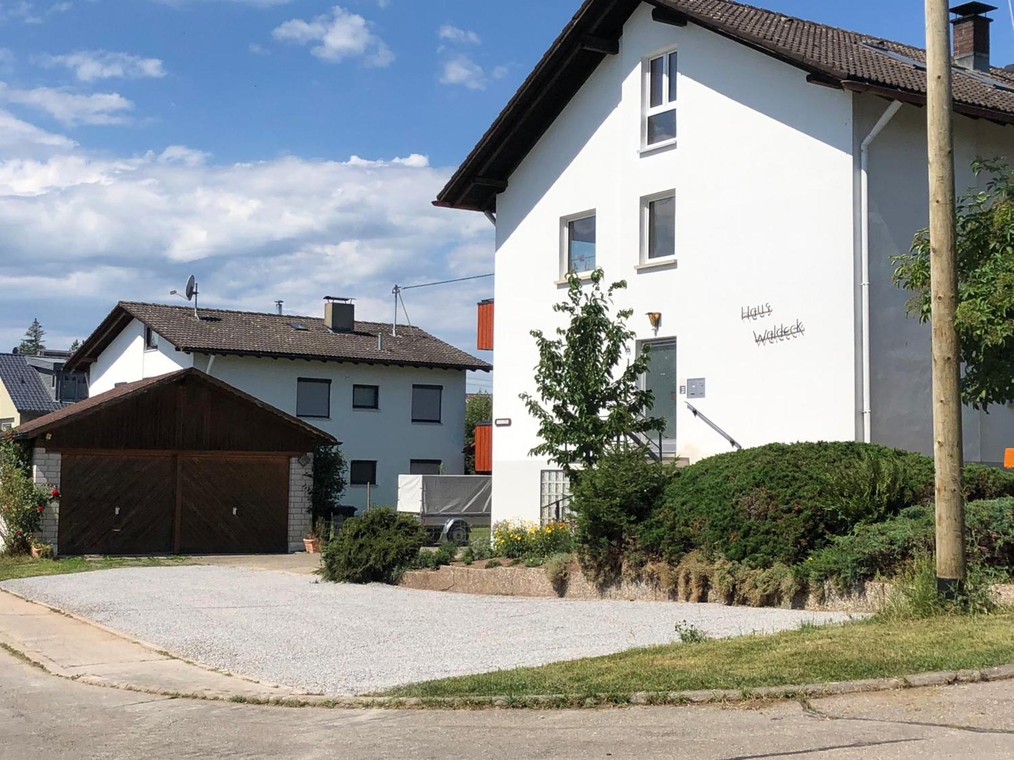 ユーリンゲン・ビルケンドルフHaus Waldeckアパートメント エクステリア 写真